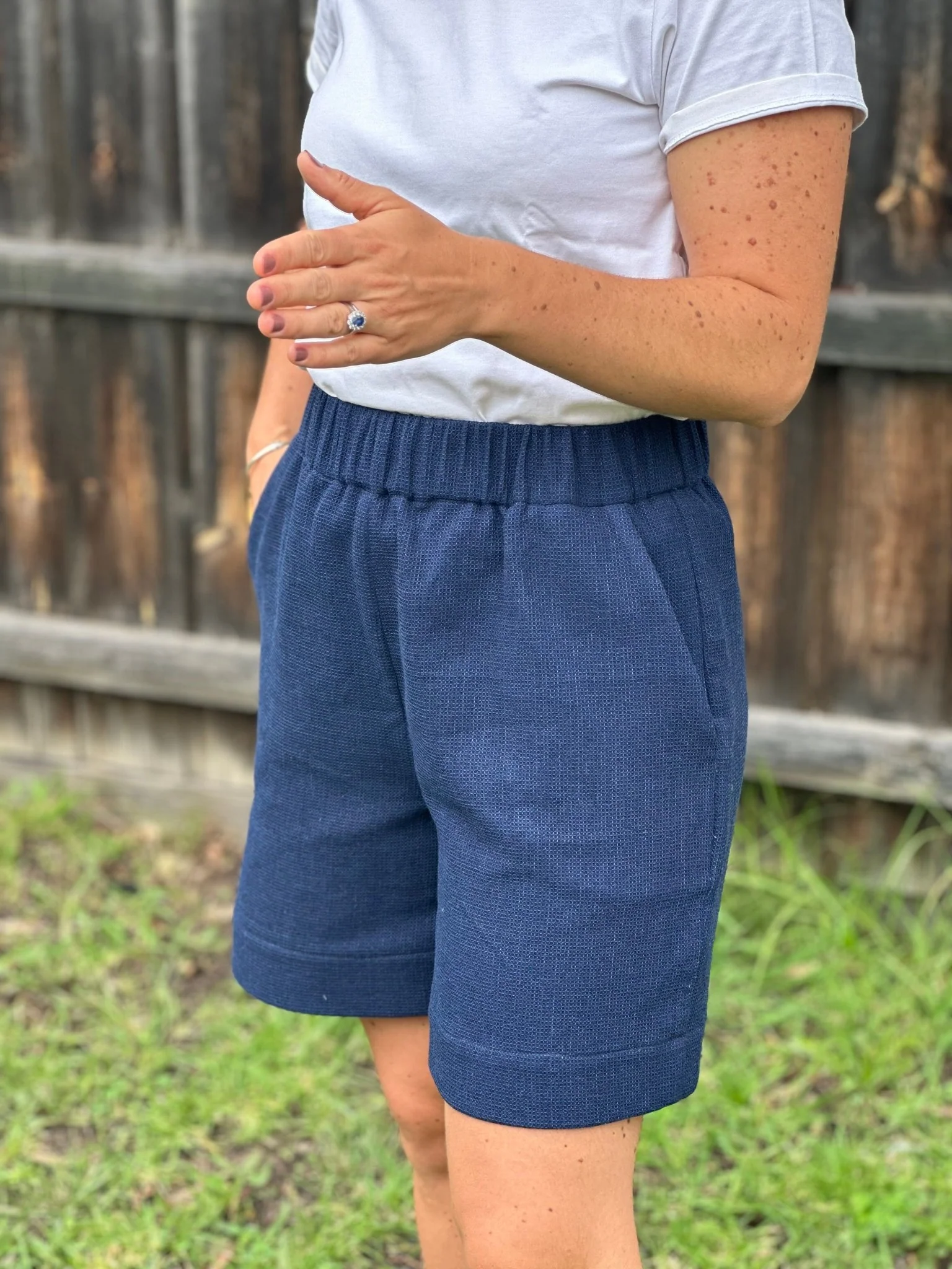 Marlo Womens High Waisted Everyday Shorts PDF Sewing Pattern - Atelier Mimito - Image 3