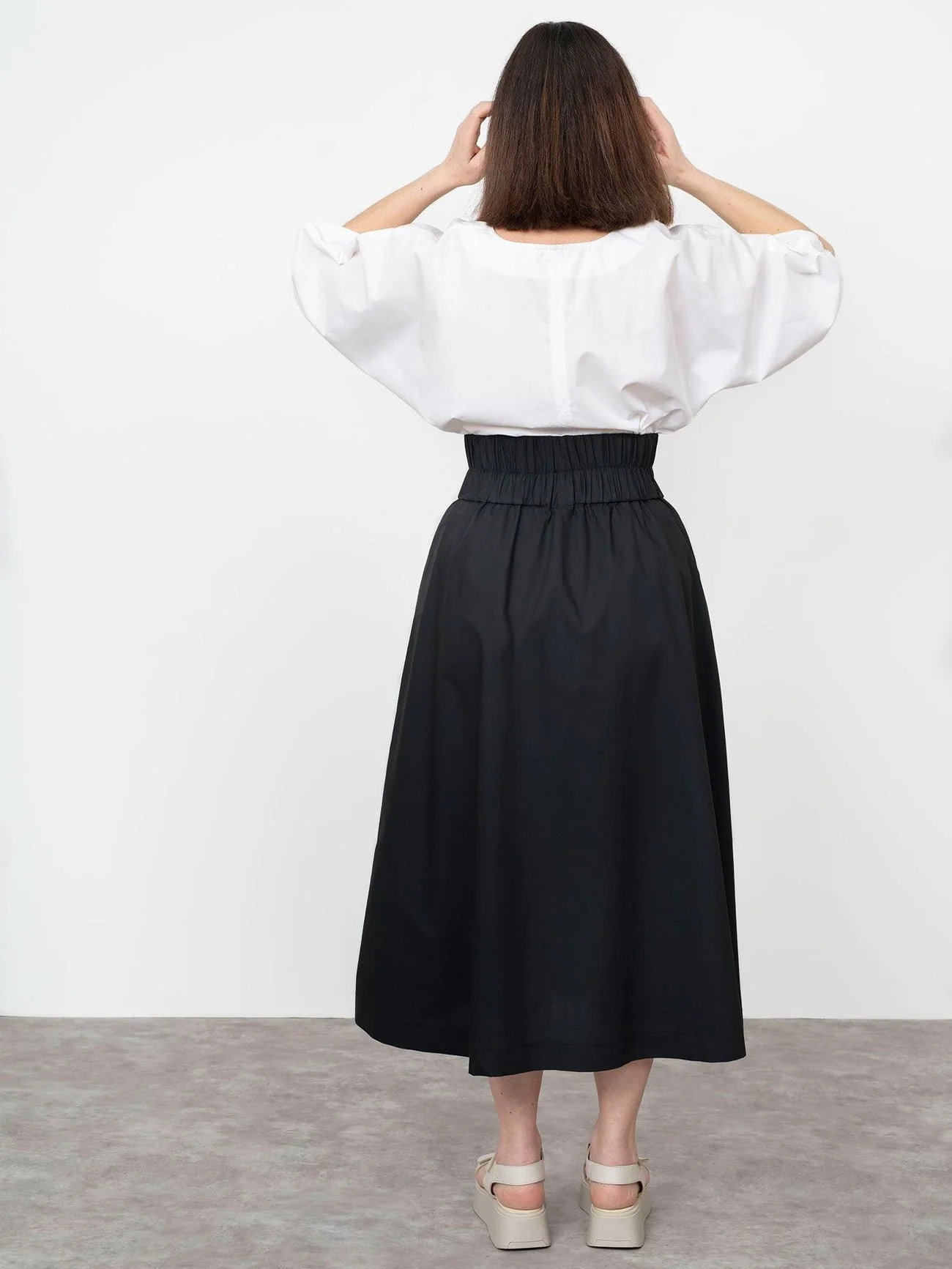 V-Neck Cuff Top Pattern - The Assembly Line - Image 3